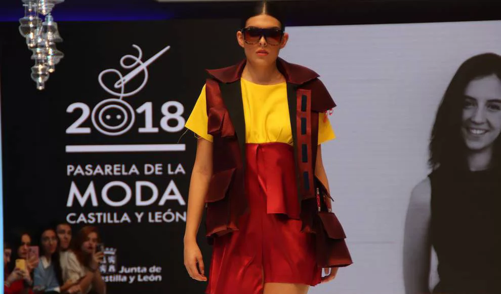 Juanjo Oliva y el talento joven cierran la XXI Pasarela de la Moda de Castilla y León