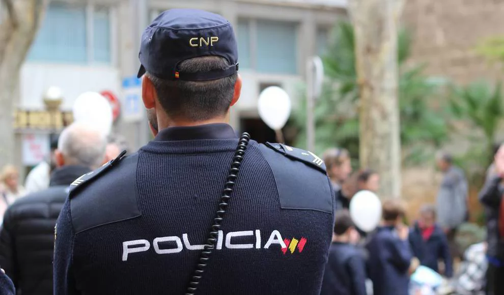 Una joven de 18 años asesta una puñalada a su novio durante una discusión 