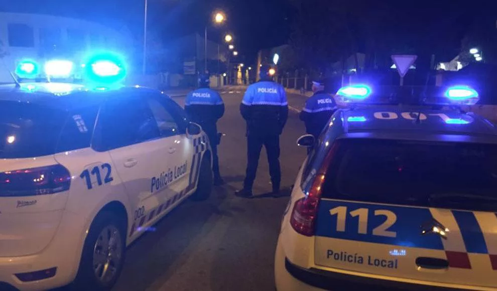 La Policía Local de Zamora se ofrece para acudir con sirenas y luces a los cumpleaños de los niños pequeños