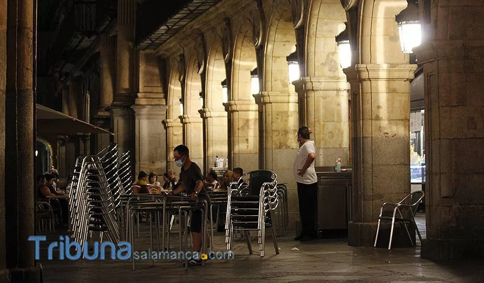 El veredicto de Defensa del Patrimonio sobre la nueva ordenanza de terrazas de la Plaza Mayor: "es muy mejorable"