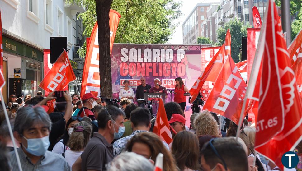 Los sindicatos se concentrarán ante las sedes de la CEOE en Castilla y León para pedir una subida salarial   