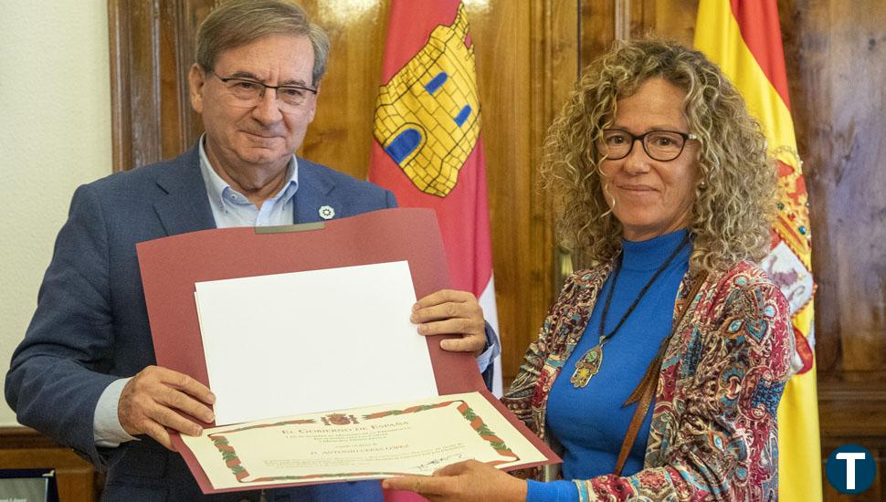 Homenaje al último gobernador civil en Salamanca durante la Segunda República