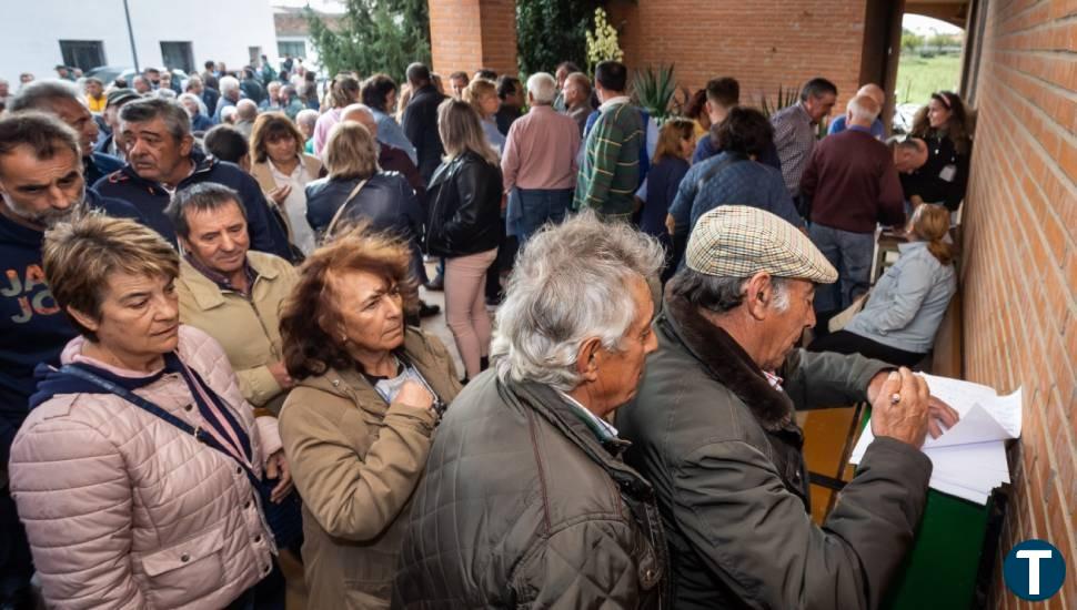 Más de 200 ganaderos salmantinos se manifiestan en contra de las vacunaciones masivas de la lengua azul