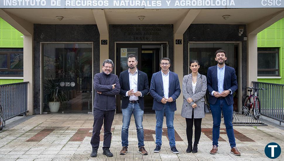 Tudanca reclama a la Junta más recursos de investigación para "retener y fidelizar" el talento científico