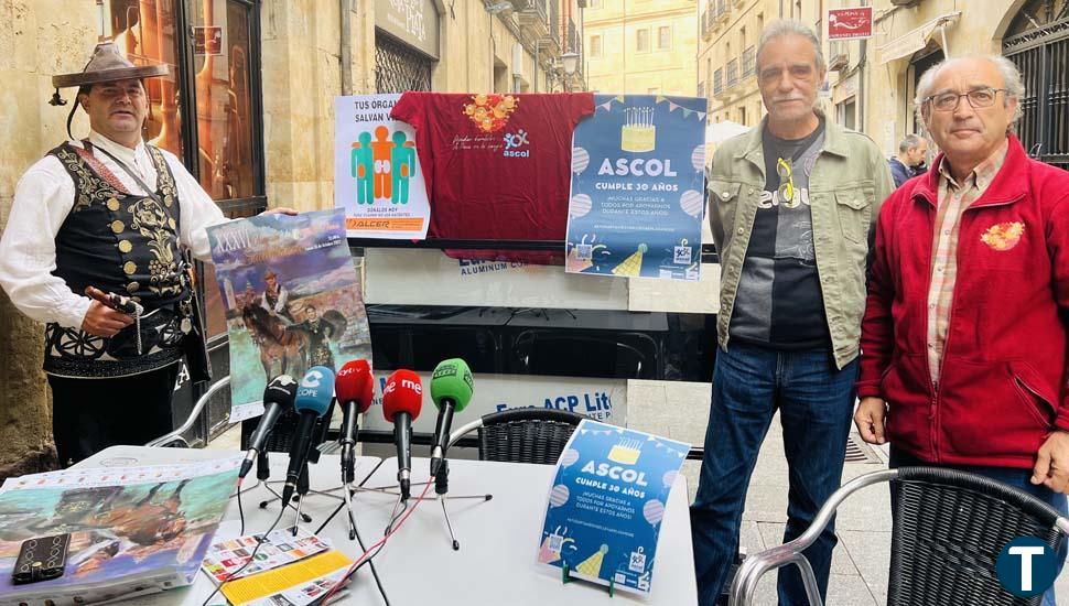 El Mariquelo cumplirá este 31 de octubre con su tradicional subida a la torre de la Catedral: "Estoy orgulloso" 