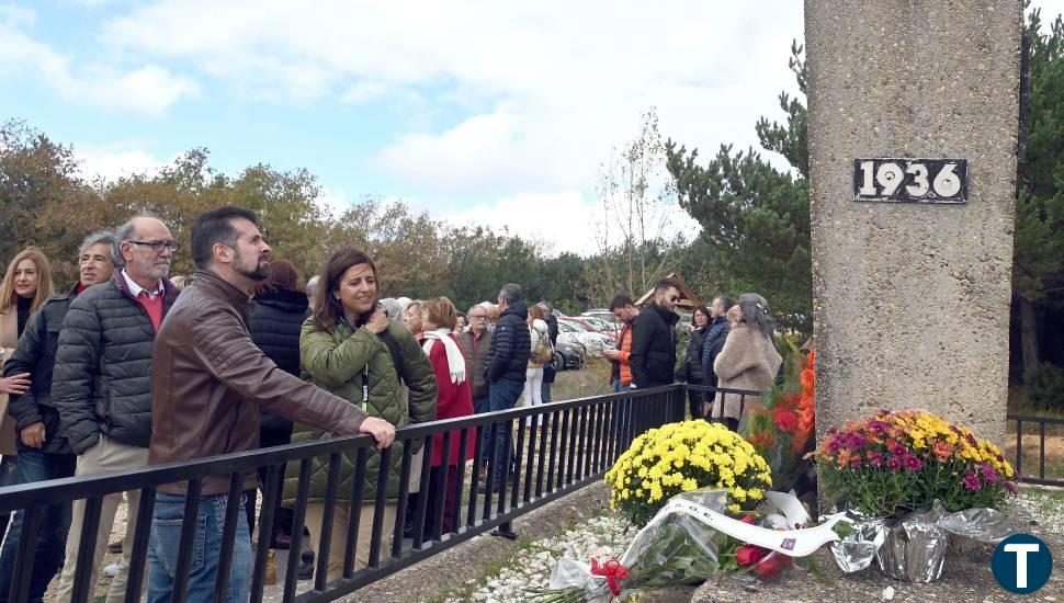 Tudanca cree que distinguir entre "buenos y malos españoles" provocó que las cunetas estén "llenas de fosas"