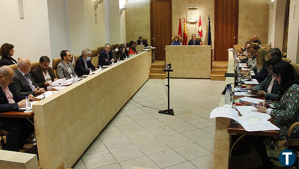 Luz verde del pleno a que el convento de Las Úrsulas pueda albergar un hotel