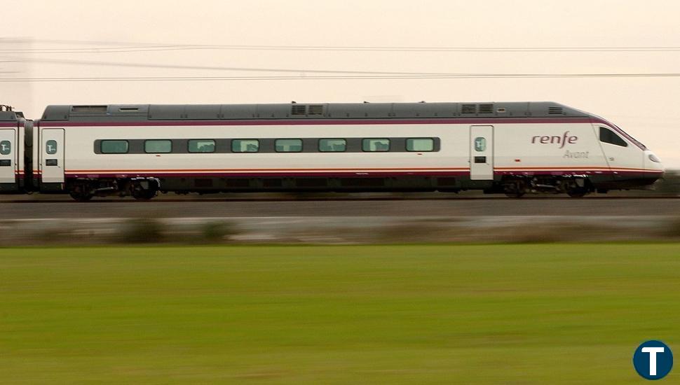 La Junta bonificará con un 25% la tarifa de trenes Avant desde enero y durante los próximos cuatro años