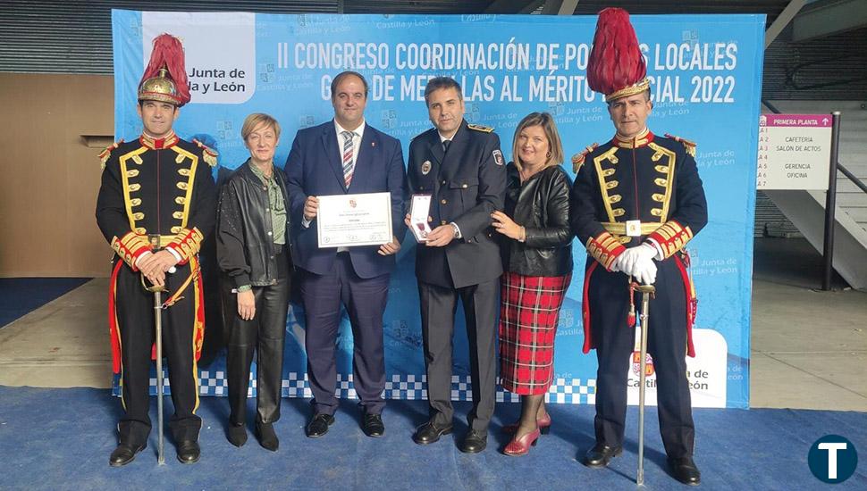 Clemente Iglesias, subinspector de la Policía Local de Guijuelo, Medalla de Plata al Mérito policial