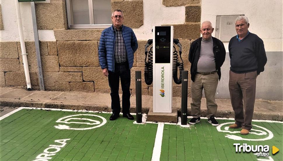 Barruecopardo estrena su primera estación de recarga para vehículos eléctricos de la mano de Iberdrola