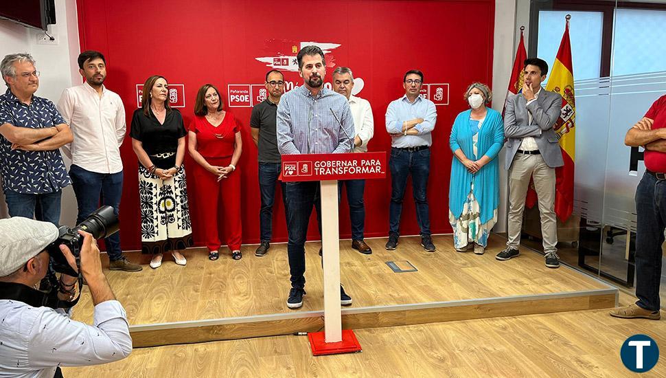 Tudanca, en el estreno de la nueva sede del PSOE en Peñaranda: "El Gobierno de la Junta nos avergüenza en todo el mundo"