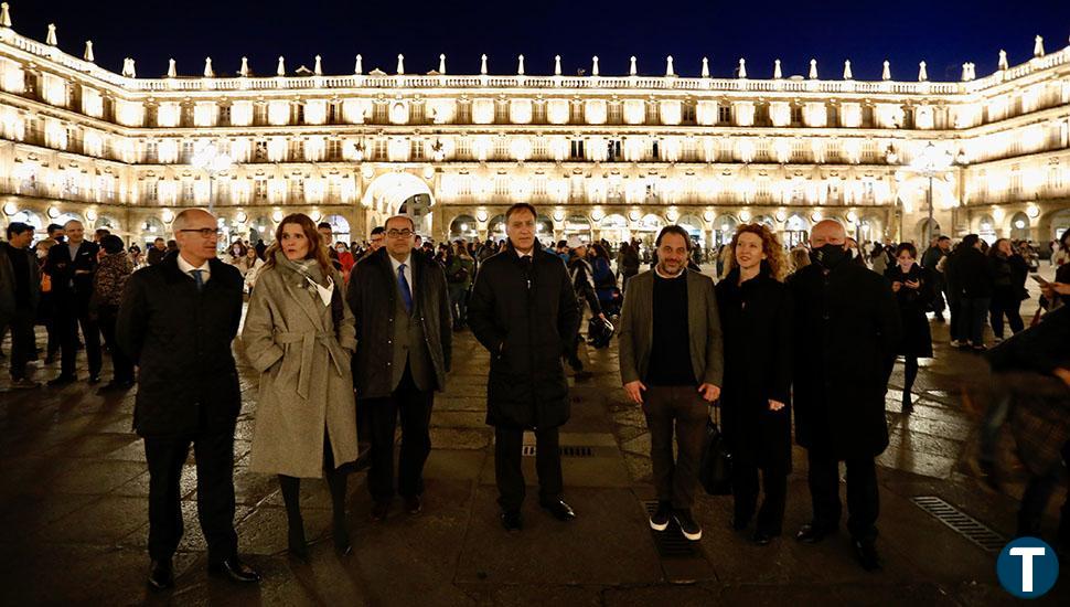 Carbayo: "Salamanca seguirá ahorrando, pero desde luego vamos a iluminar nuestros monumentos"