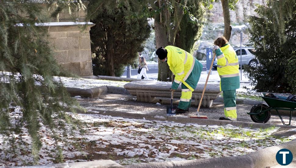 Desbrozados y limpios más de 317.000 metros cuadrados de solares municipales 