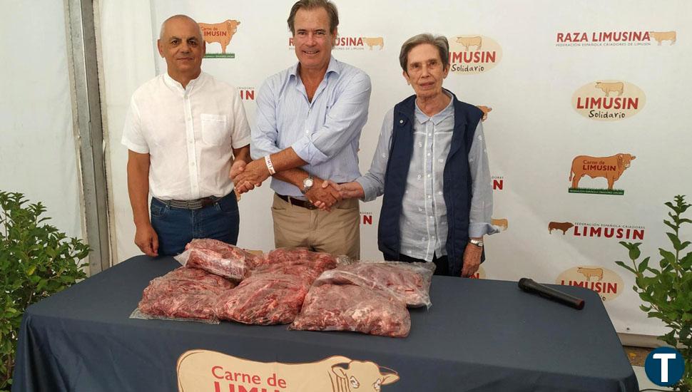 La Federación Española de Criadores de Limusín dona 200 kilos de ternera a los centros de acogida de Cáritas Salamanca