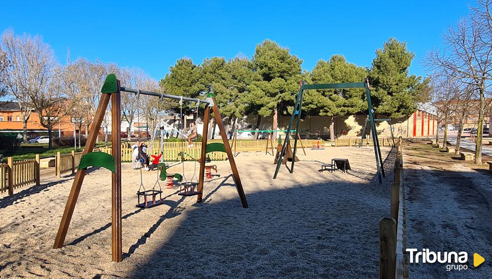 El parque Tomás Bretón de Puente Ladrillo estrena nuevos juegos infantiles y aparatos biosaludables