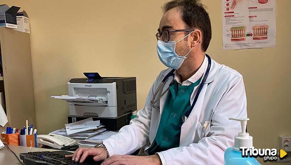 Valero distingue como hijo predilecto a su doctor Juan Prieto: "A mis pacientes les dedico la atención que merecen" 