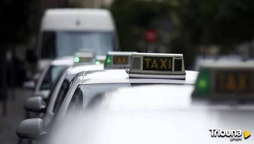 Vox sugiere habilitar una parada de taxis junto a la puerta de Urgencias del Hospital