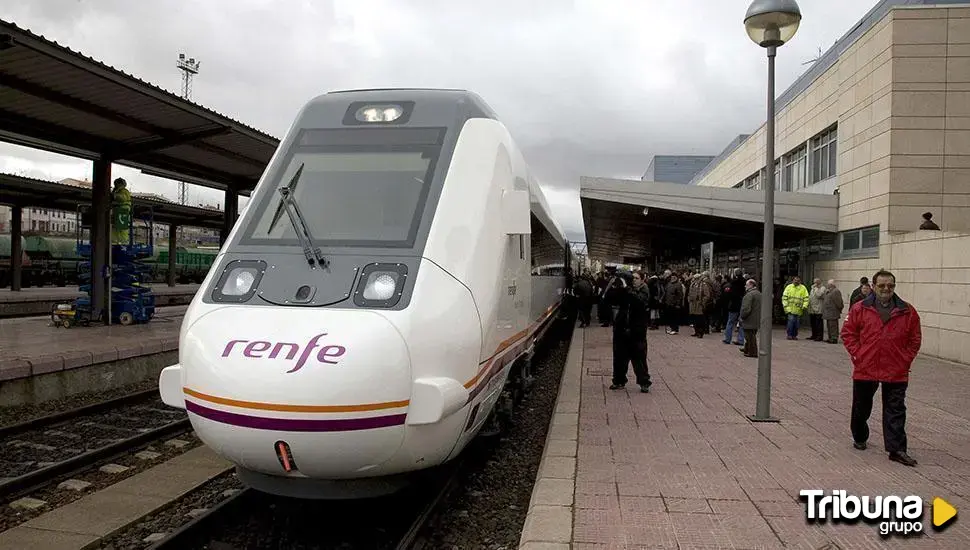 Renfe rechaza añadir más vagones a los Alvia alegando que la demanda de plazas ha caído un 40%