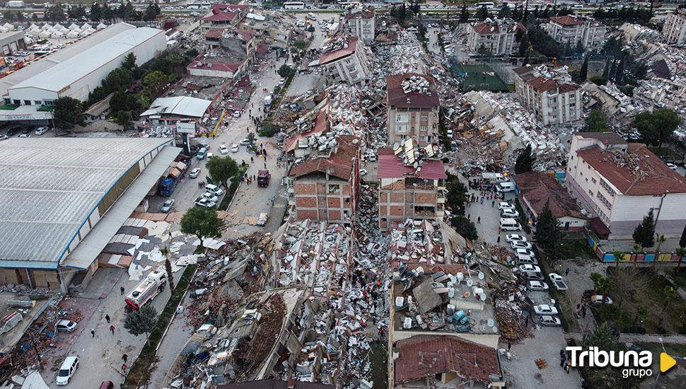 Los terremotos en Turquía y Siria causan al menos 9.600 muertes