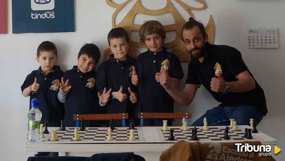 La escuela de ajedrez de Béjar renueva cantera con un curso de iniciación