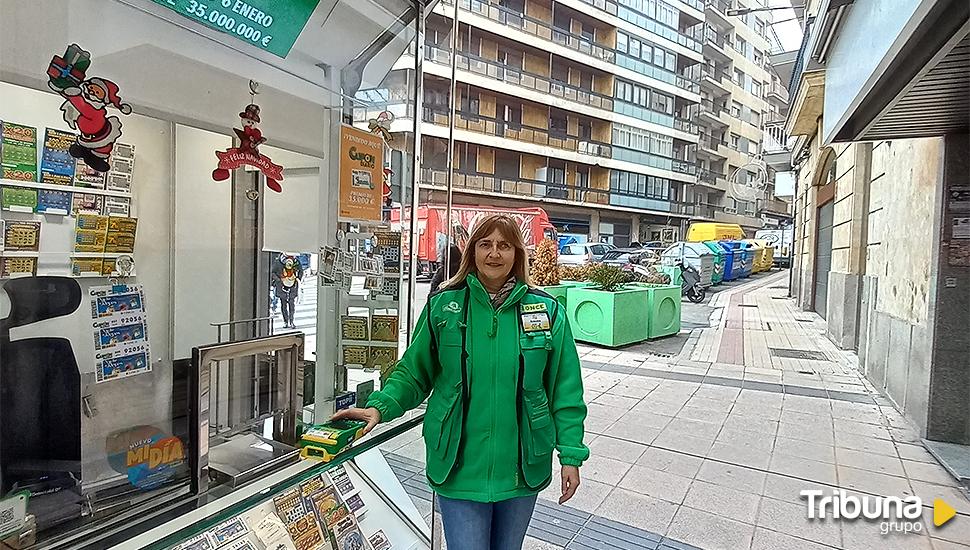 El sorteo de la ONCE reparte 35.000 en el paseo de Carmelitas de Salamanca 