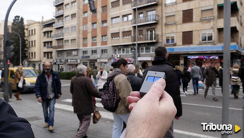 Salamanca, un "modelo" ante otras ciudades de accesibilidad vial: la adaptación de la ciudad a personas invidentes