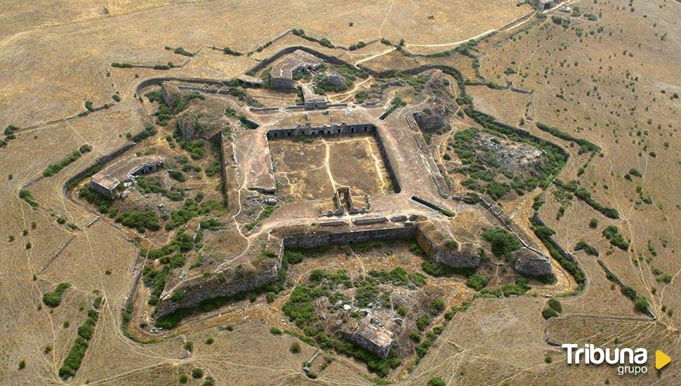 Los cuatro castillos de la frontera: una ruta por la historia del oeste salmantino