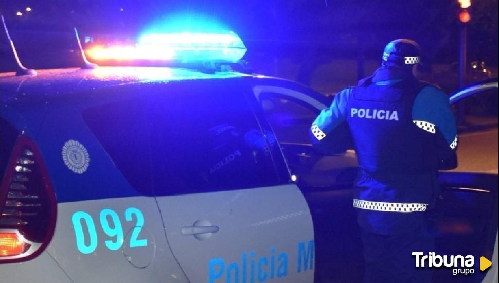 Madrugada del viernes en Salamanca: peleas, robo con violencia y actas por tenencia de armas prohibidas