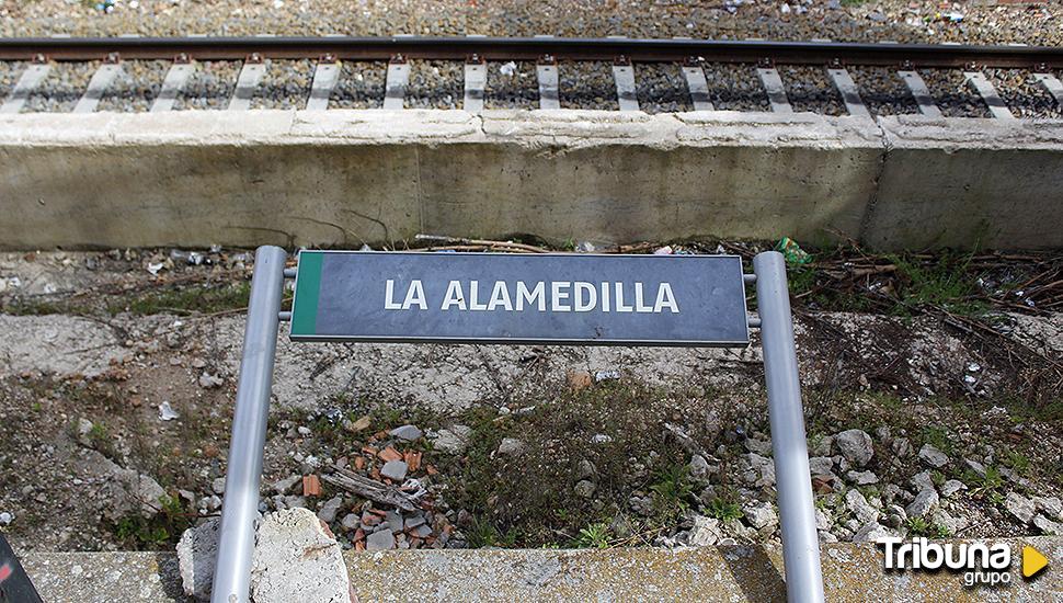 El apeadero de La Alamedilla, casi tres años en 'vía muerta'