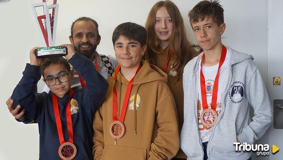 El equipo infantil de Ajedrez Béjar, bronce en la final de los campeonatos escolares de Castilla y León