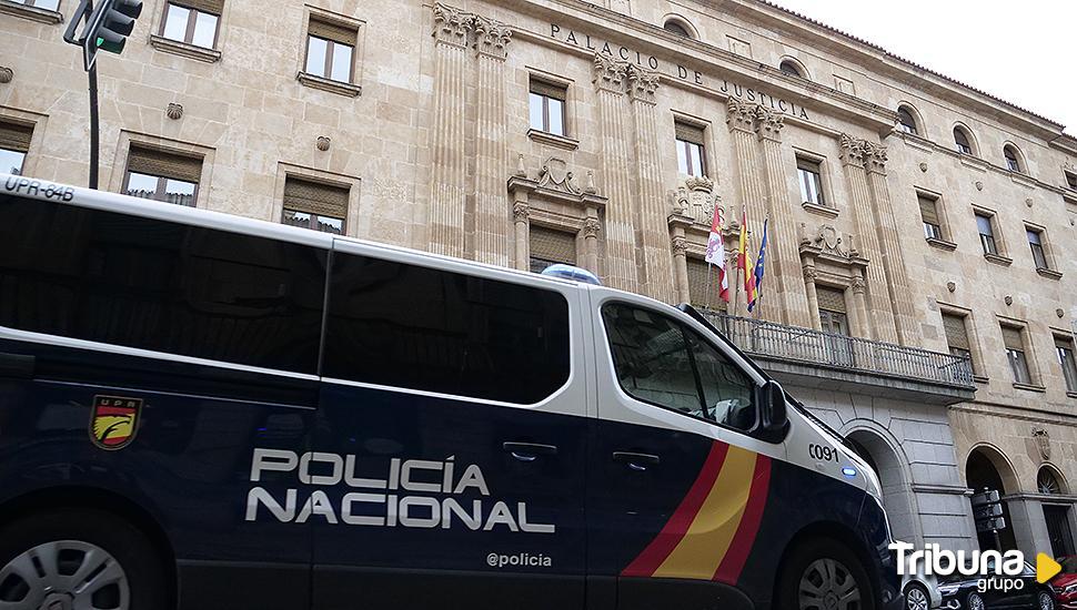 Detenida en Salamanca la dueña de una agencia de viajes por estafar a treinta personas 