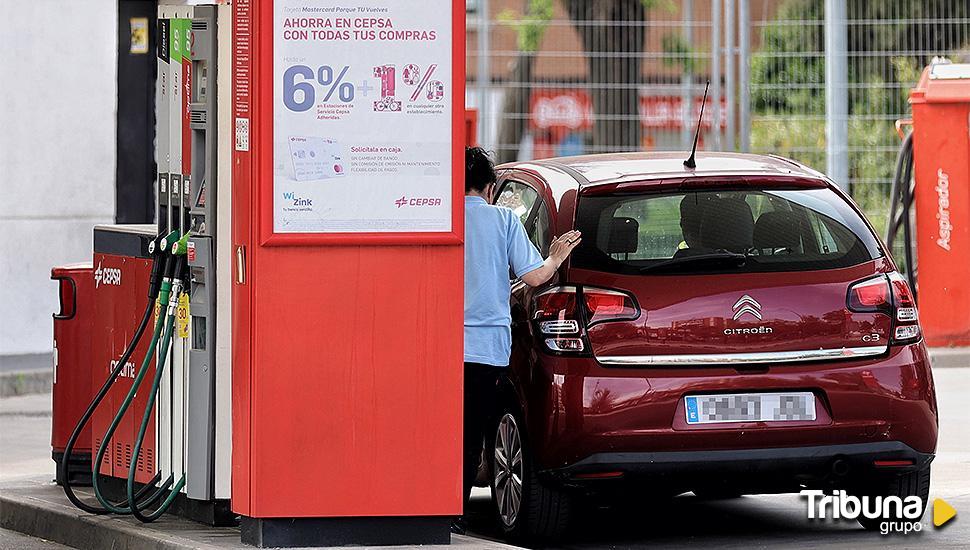 Las gasolineras españolas viven acuciadas por un 'trilema energético'