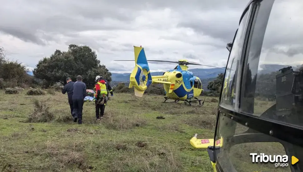 Evacuado en helicóptero un hombre con síntomas de infarto mientras caminaba entre Valdecasa y Guijuelo 