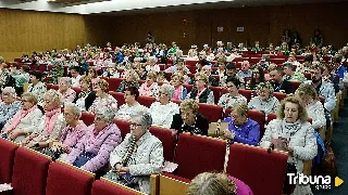 Mujeres visibilizan en Salamanca el cáncer de mama en un encuentro con una visita novedosa al CIC