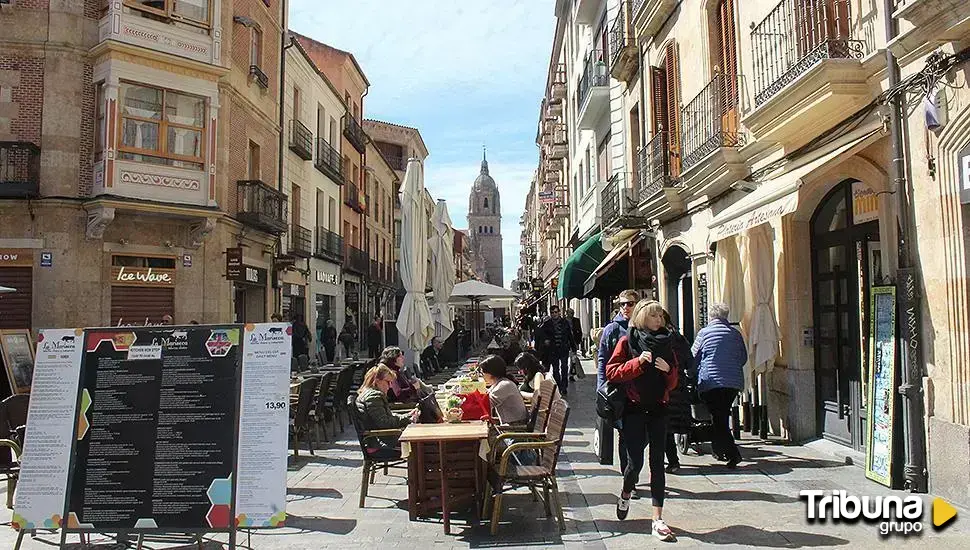 Aprobada la ordenanza de pisos turísticos de Salamanca, algo que "no pueden decir todas las ciudades" 