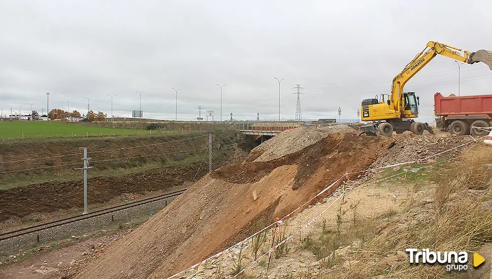 Las Cortes piden al Gobierno que se implique en el proyecto de la plataforma logística del Puerto Seco 