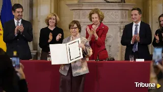 Piedad Bonnett reivindica la poesía para combatir la 'soledad interior' al recibir el Premio Reina Sofía