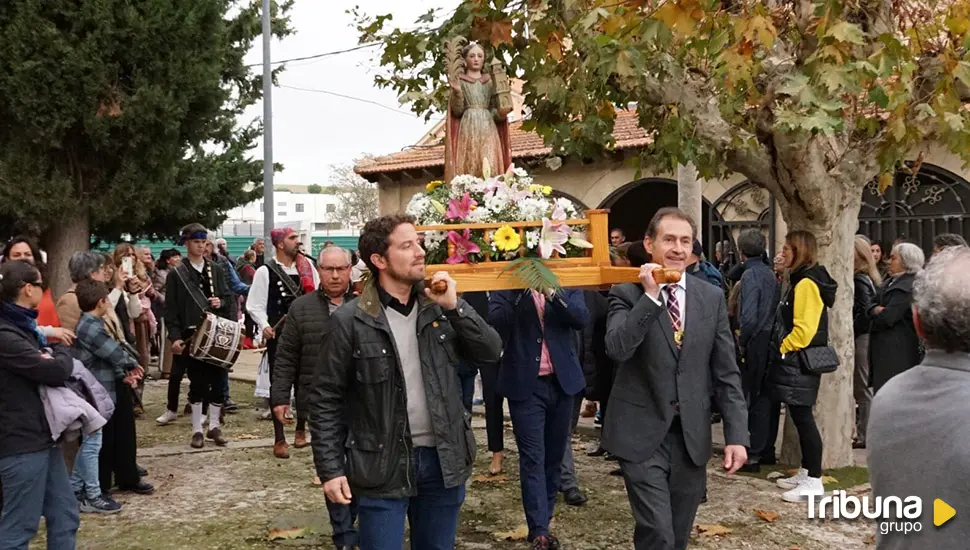 Los vecinos de Aldeatejada rinden homenaje a Santa Bárbara