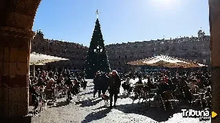 En imágenes: Domingo soleado de puente es igual a calles y terrazas de Salamanca abarrotadas