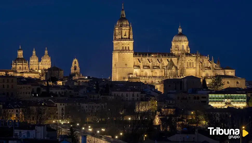 Salamanca "cautiva de día, hechiza de noche" y cumple hoy 36 años como Patrimonio de la Humanidad