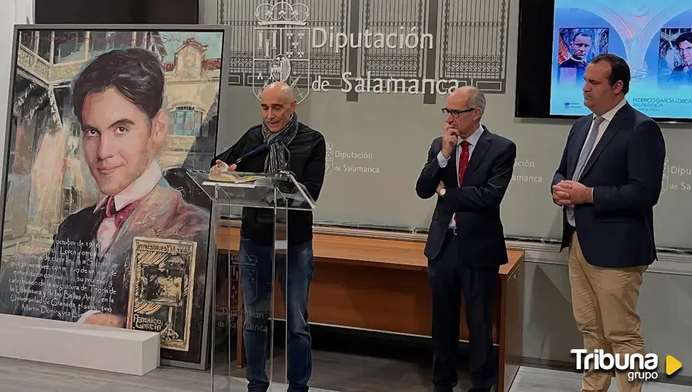 Florencio Maíllo dona a la Diputación el retrato de Lorca que ha presidido la exposición sobre el poeta