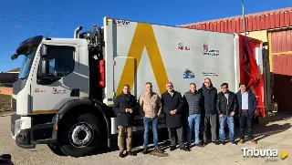 La Mancomunidad Tierras del Tormes estrena un nuevo camión para la recogida de residuos urbanos