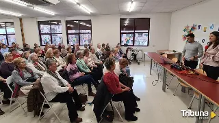 Clausura de 'Tejiendo redes: creando historia', el programa que promueve la inclusión digital de personas mayores