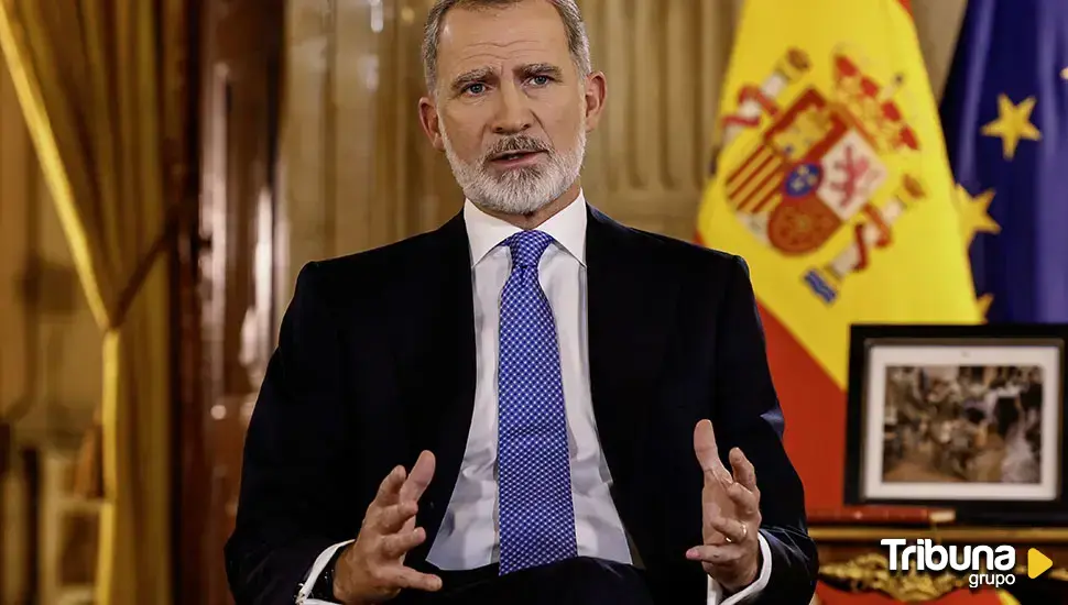 Felipe VI pide que las ayudas lleguen a todos los afectados por la DANA