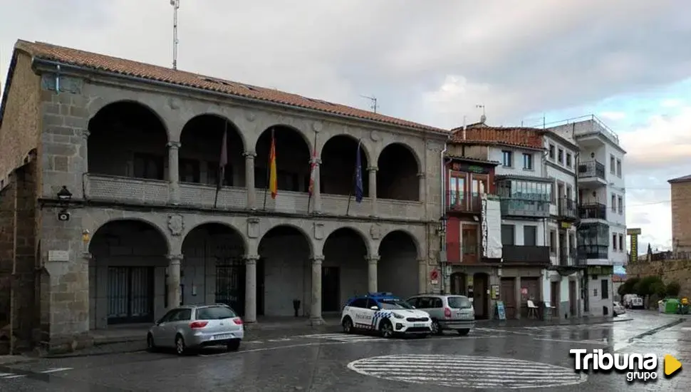 Luis Francisco Martín deja a Mañueco al margen de la polémica con los asesores en el Ayuntamiento de Béjar