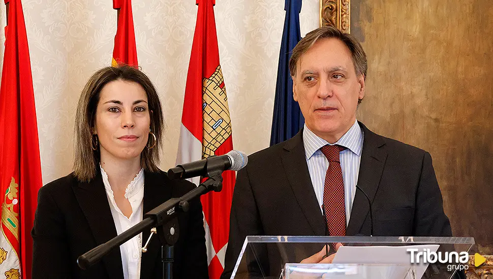 El Ayuntamiento recibe a Sara Cámara tras ganar dos bronces en las Olimpiadas IKA 2024