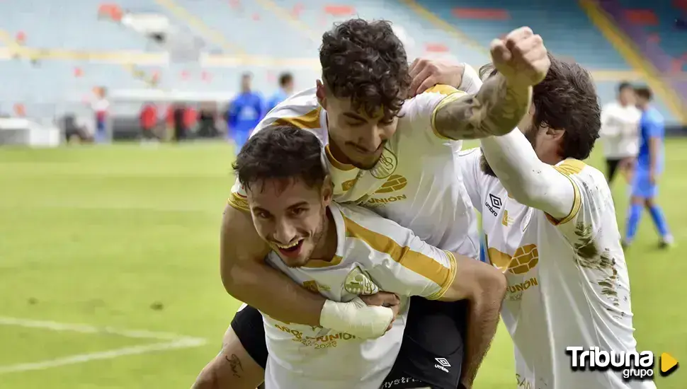 El Salamanca CF UDS afianza la segunda plaza ganando al Astorga