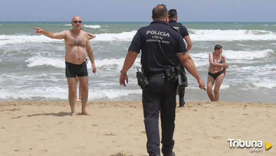 Mueren ahogados dos hombres que entraron a socorrer a unos bañistas que no podía salir del agua 