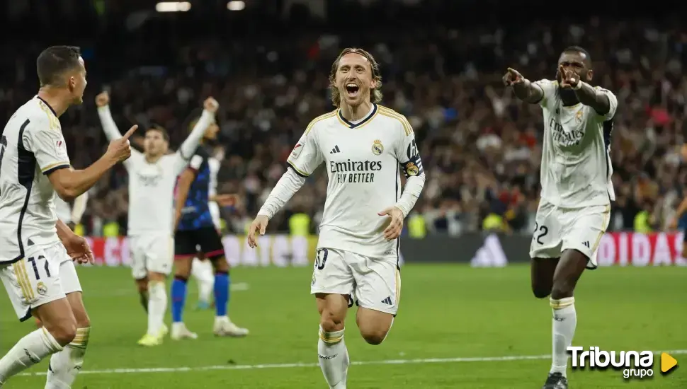 Modric renueva una temporada más con el Real Madrid