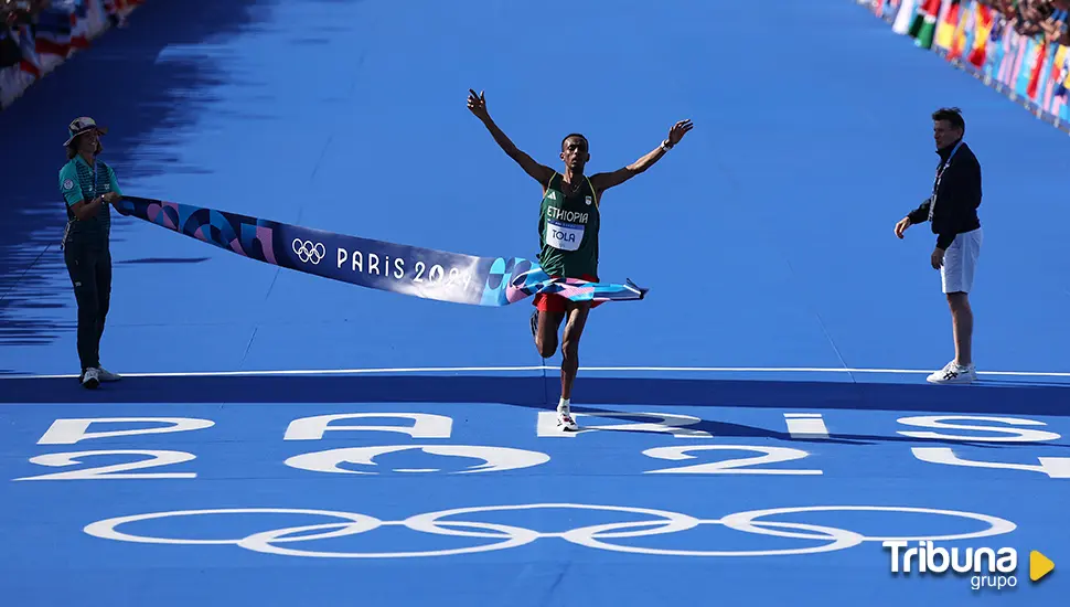 El etíope Tamirat Tola firma una carrera sublime para ganar el oro en maratón con récord olímpico